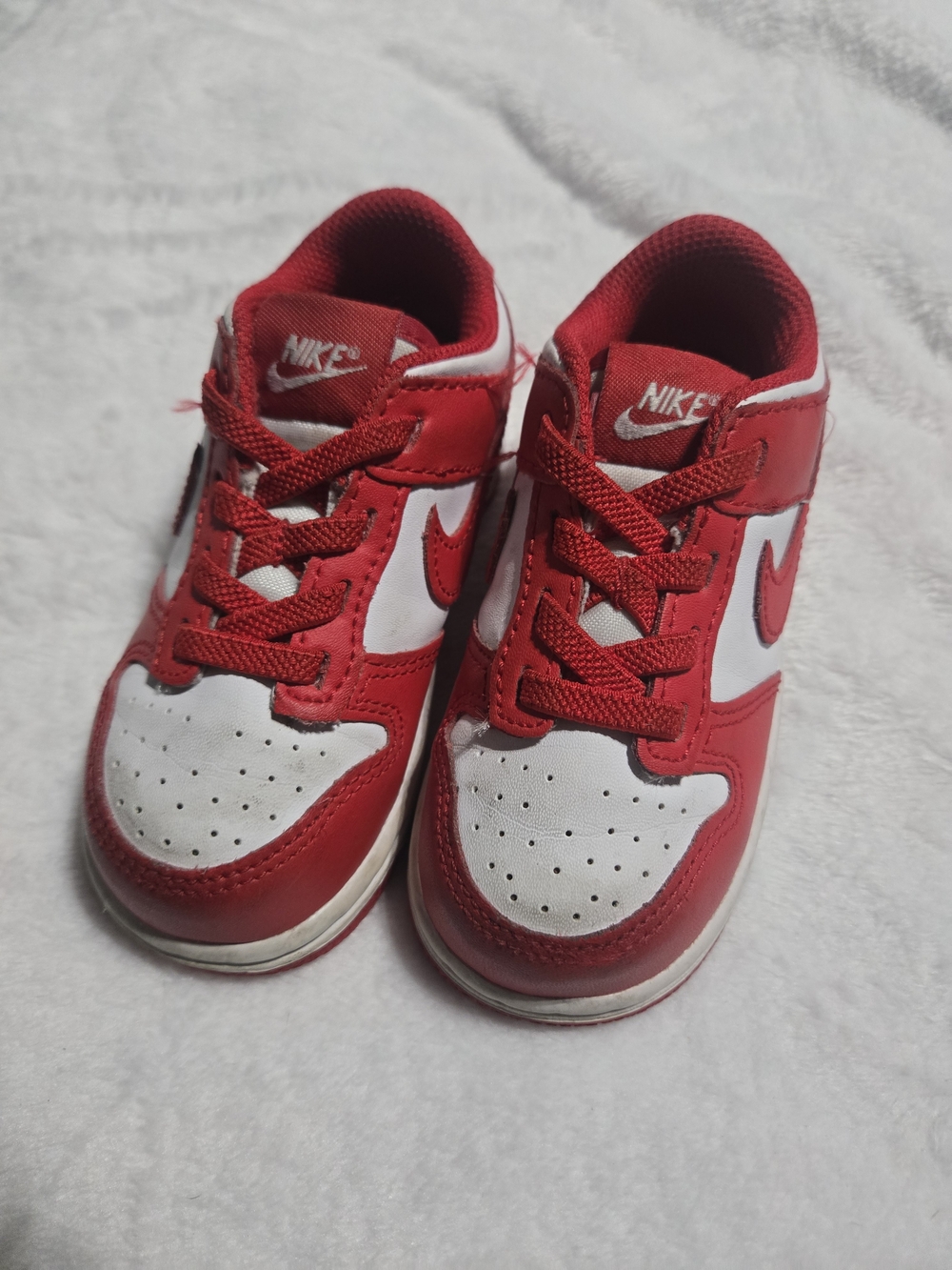 Nike Kids Red & White Low-Top Sneakers 7.5c